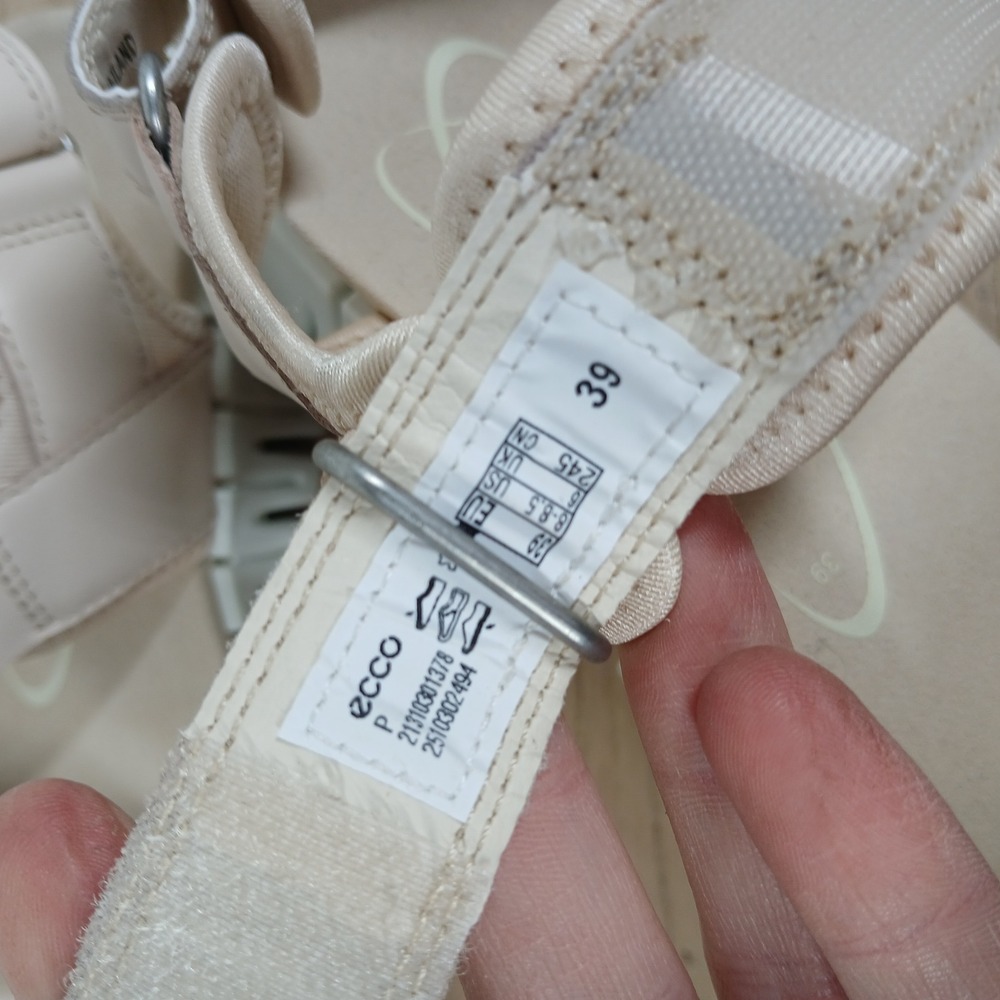 Ecco Sandals Women 8-8.5 Beige Leather Strappy Platform Chunky Comfort - Picture 10 of 11